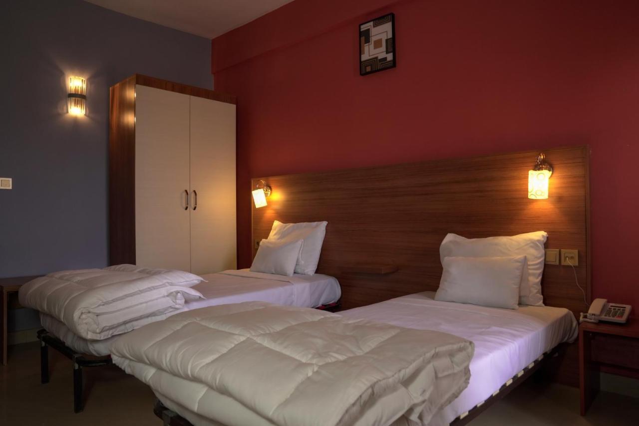 Dialali Hotel Nouakchott Exteriör bild